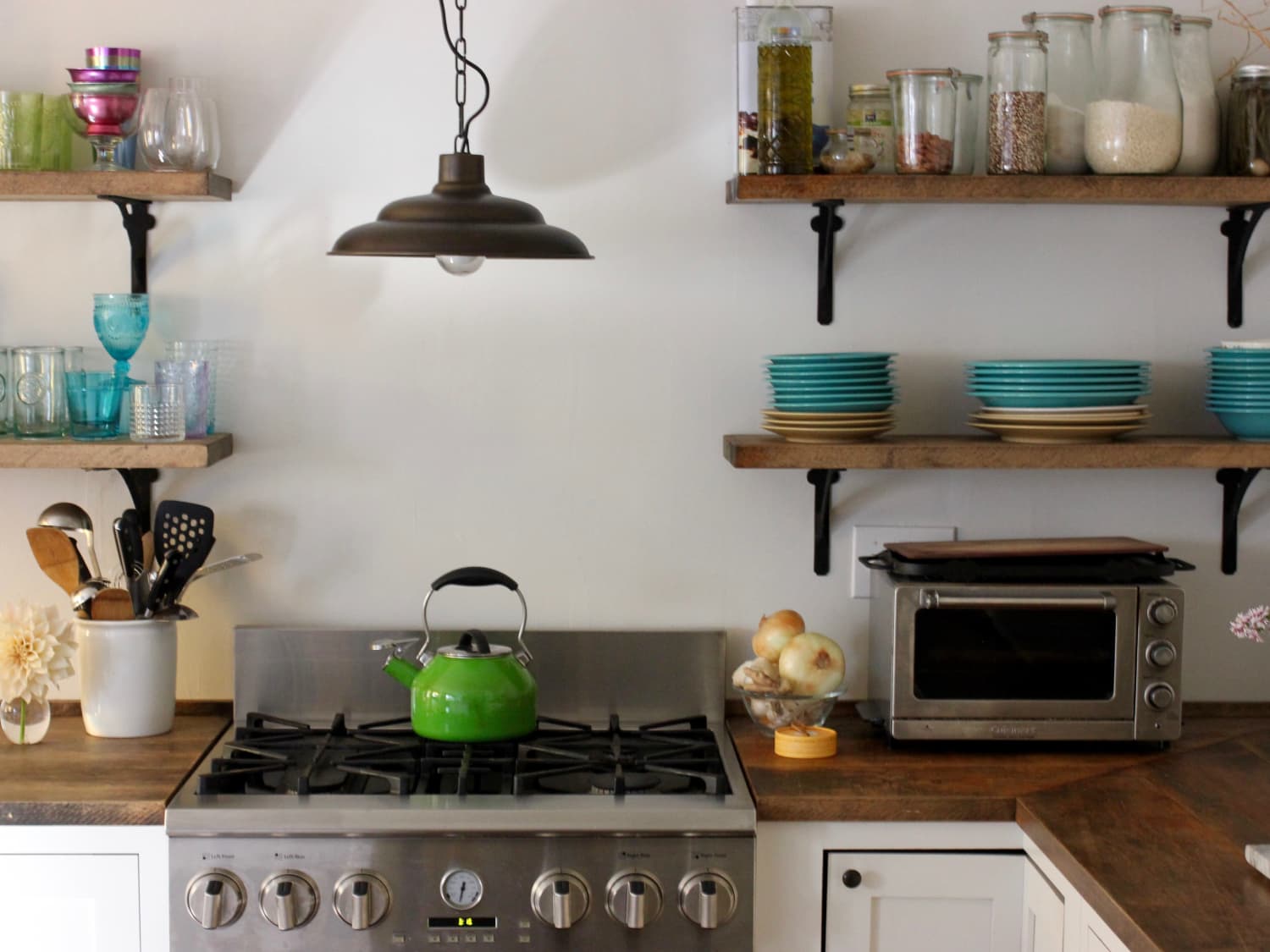 Fiestaware Dinnerware Review After 1 Year Why I Love My Fiestaware The Kitchn